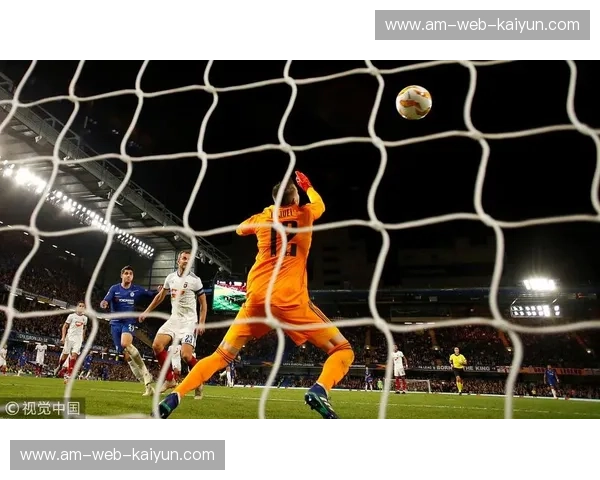 蓝桥魅影与多瑙河之光：切尔西与维迪的绿茵史诗